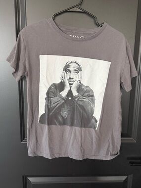2 PAC Graphic Crew Neck T-Shirt - Gray
